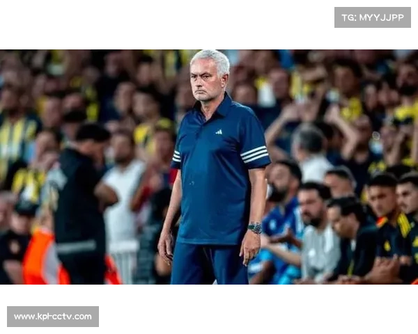 本菲卡2-0击败那不勒斯，穆里尼奥欧冠150场里程碑告捷