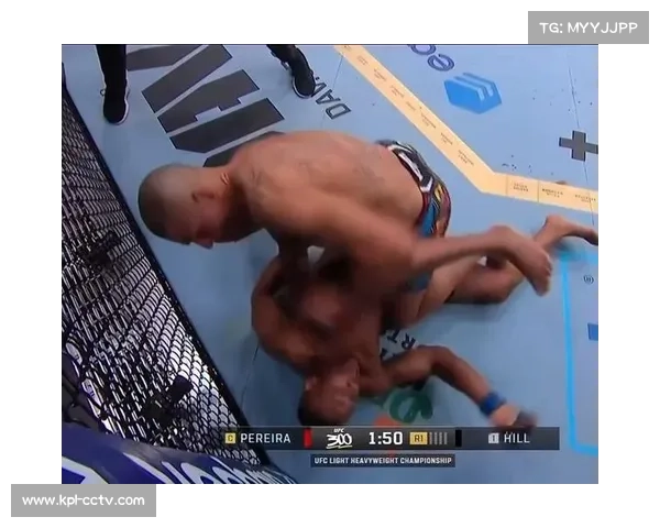 希尔认为佩雷拉若升重至重量级将面临严峻摔跤考验