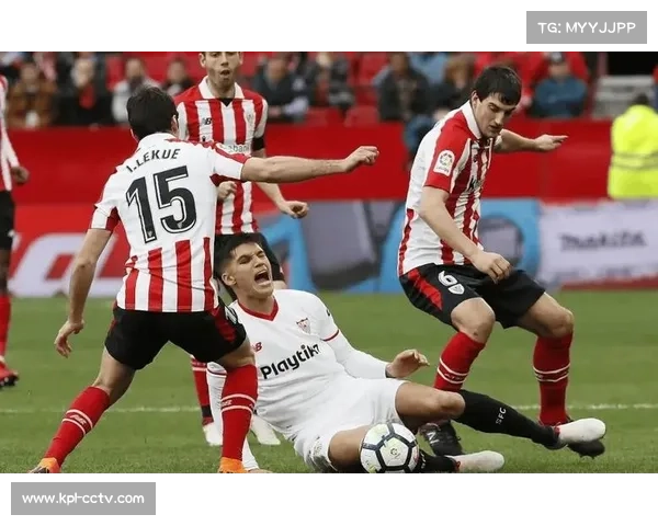 塞维利亚边路突破主导比赛，半场2-0领先马洛卡